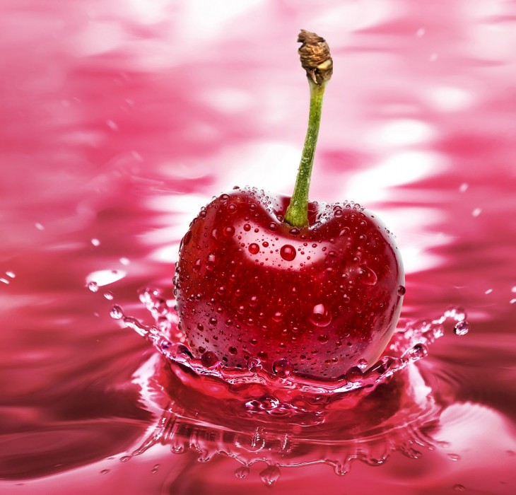 3D Splash of Cherry